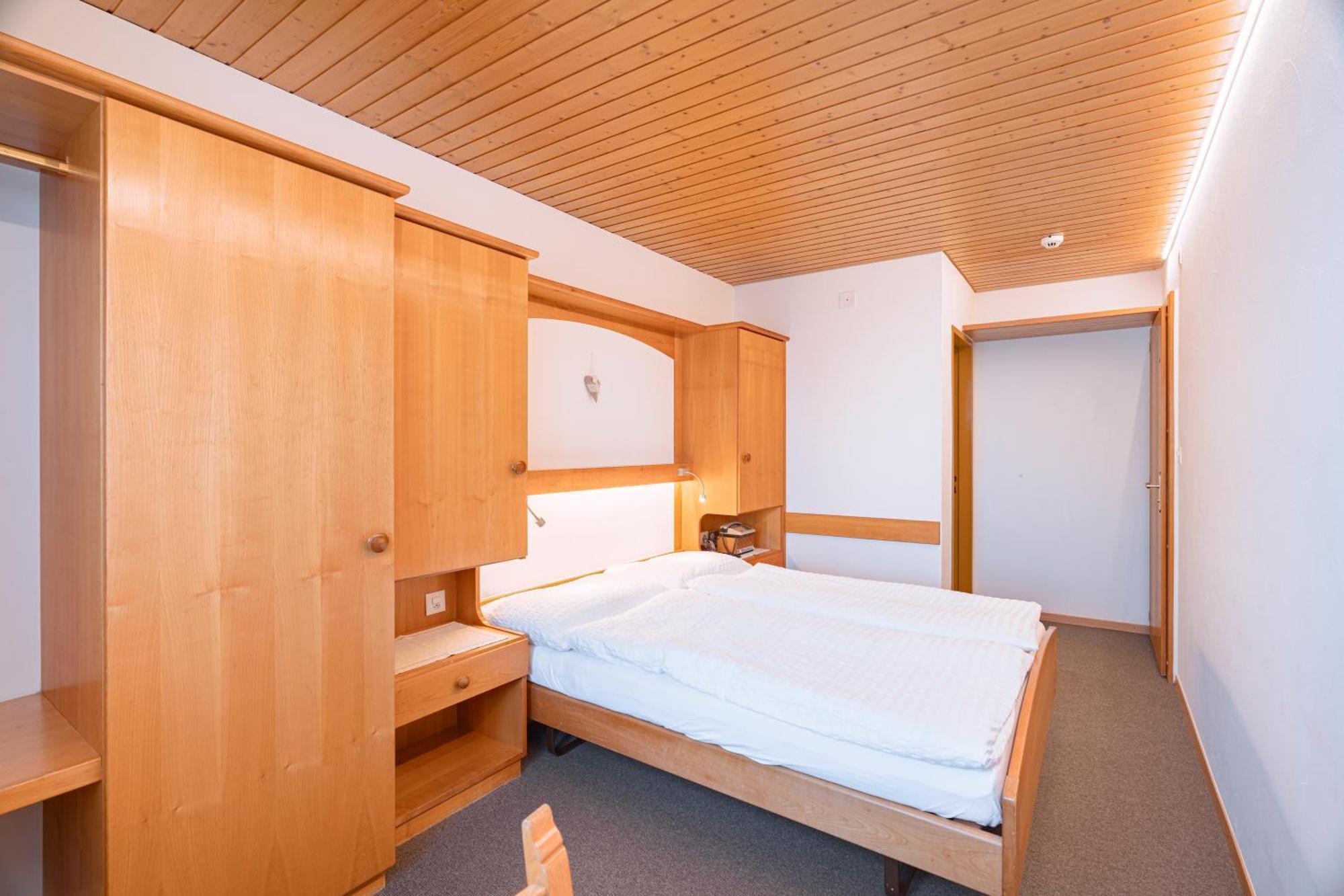 Hotel Parnass Zermatt Eksteriør billede